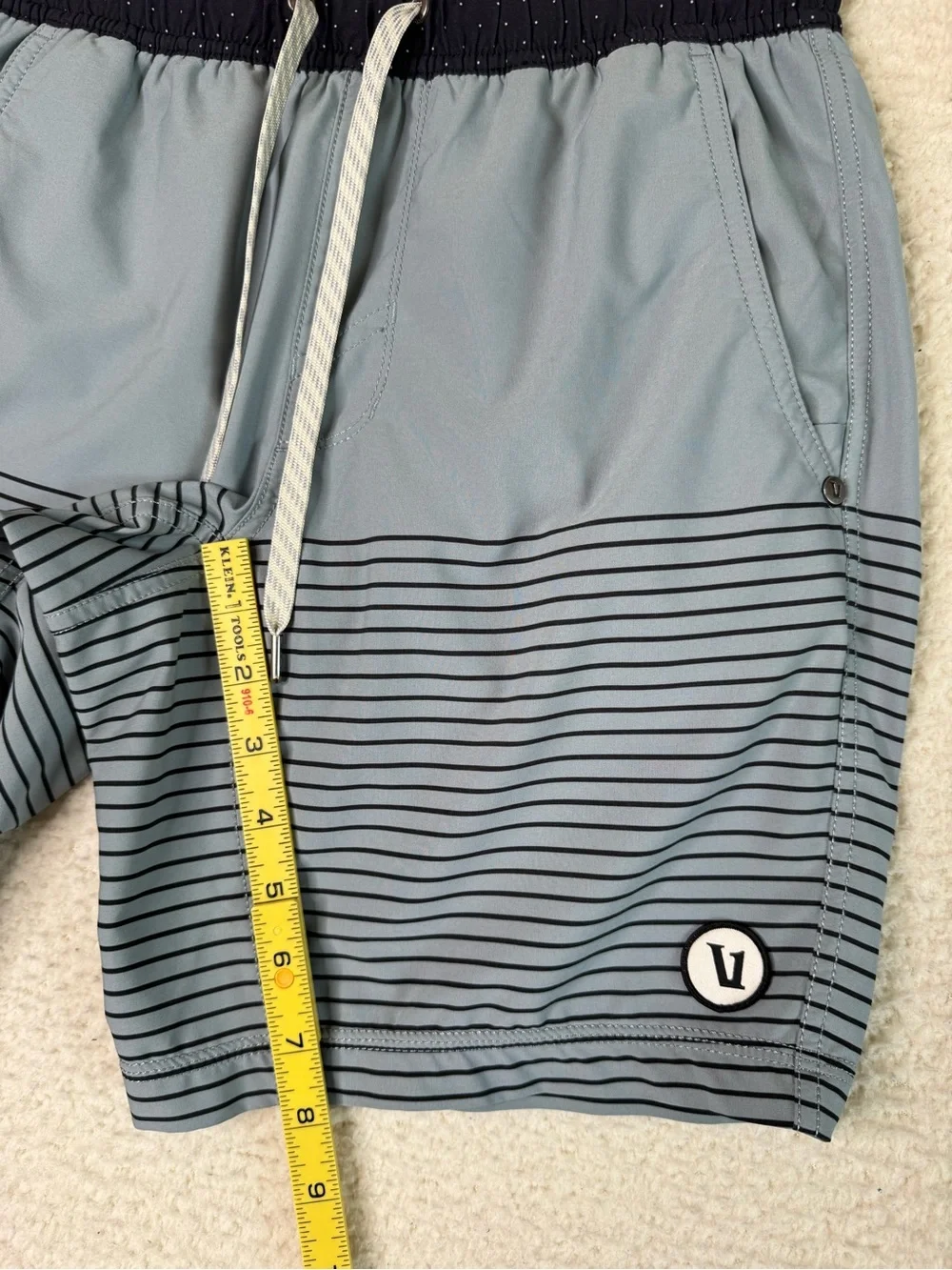 Vuori Kore Short Lined Athletic Shorts V302 Light Blue Green Men's Size XS